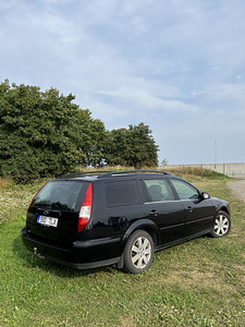 Ford Mondeo universal 2.0dizel 96KW (4 foto / 12)