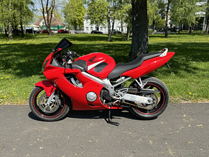 HONDA CBR 600F (7 фото из 8)
