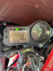 HONDA CBR 600F (8 фото из 8)