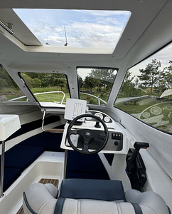 Kaater MV-Marin 5400 HT (5 foto / 7)