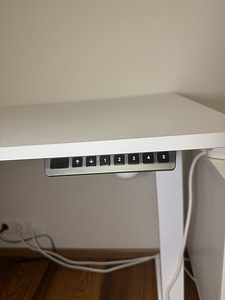 Laste reguleeritava kõrgusega kirjutuslaud 120х60 cm (2 foto / 2)