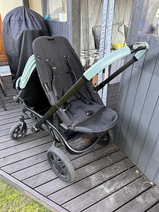 Quinny Hubb kahe lapse käru (2 foto / 10)