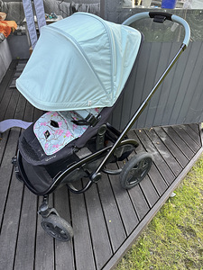 Quinny Hubb kahe lapse käru (5 foto / 10)