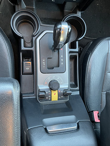 Land Rover Discovery 3 (7 foto / 13)