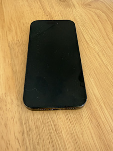 Apple iPhone 14 Pro 128gb (4 foto / 5)
