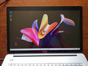 Dell Inspiron 17 7746, FHD Touch LCD, i5-5200u,16GB, 240GB (3 foto / 10)