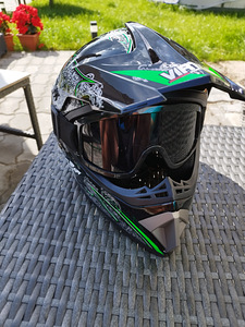 Motokrossi kiiver (1 foto / 5)