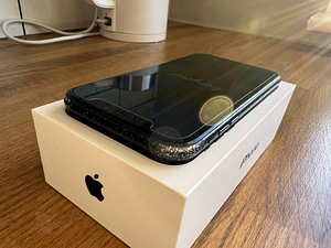 iPhone хр 64гб (5 фото из 9)