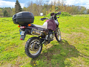 Suzuki DR800 (4 фото из 7)