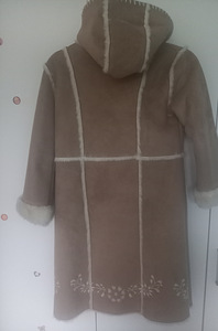 Шуба 134/140 (3 фото из 3)