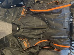 Racing suit (2 foto / 4)