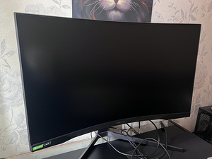 Samsung Odyssey G7, 240hz, QHD 2K (3 фото из 5)