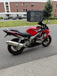 Honda cbr 600 f4i (1 foto / 4)