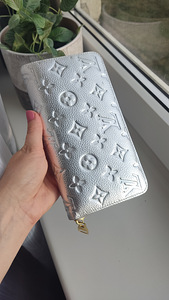 Louis Vuitton rahakott rahakott (4 foto / 4)