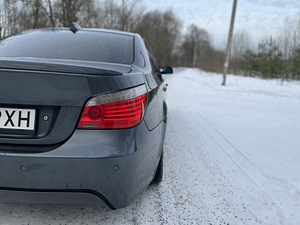 BMW 530d 2007 173kw Facelift (10 foto / 15)
