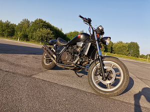 Honda magna VF 750c (2 foto / 3)