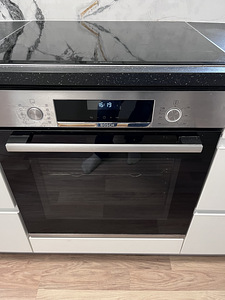 Bosch sisseehitatav ahi HBG517CS1S/67 (2 foto / 3)