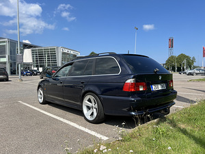 BMW 530d manuaal (4 foto / 9)