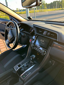 Honda Civic Sport Plus 1.5 134kw (12 foto / 15)