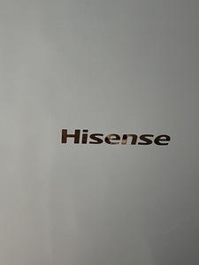 Холодильник Hisense (2 фото из 3)