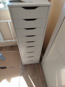 Mööbli kokkupanek (10 foto / 10)