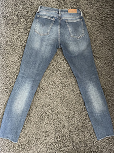 Calvin Klein teksad (3 foto / 3)