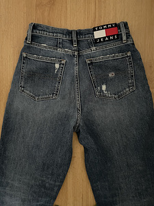 Tommy Jeans (2 foto / 3)