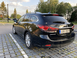 Mazda6 Skyactiv 2.2D (3 фото из 15)
