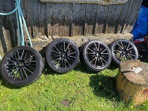Dotz Rapier R18 5x114.3 (3 foto / 7)