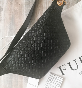 Поясная сумка Furla (2 фото из 2)