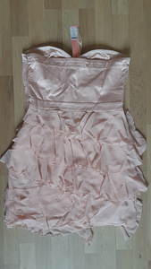 Kleit Lipsy s.42 (2 foto / 3)