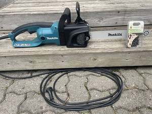 Kettsaag Makita UC3530A (1 foto / 3)