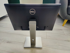 Monitor Dell 24" UltraSharp U2415B, FHD (2 foto / 4)