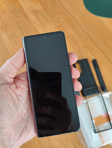 Samsung fold 4 12/256 GB (4 foto / 6)