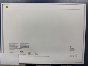 Apple MacBook Air 15" (2025) (M4, 24GB RAM, 1TB SSD, INT) (2 foto / 2)