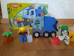 Lego Duplo prügiauto (1 foto / 1)