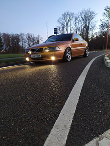 Volvo c70 (2 фото из 8)