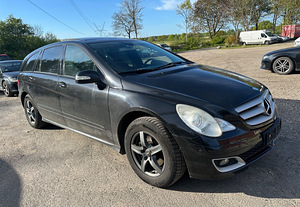 Mercedes-benz R320 Long (2 foto / 15)