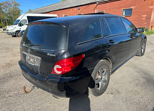 Mercedes-benz R320 Long (5 foto / 15)