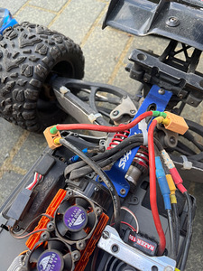 Traxxas E-Revo 1/8 радиоуправляемая машина (2 фото из 10)