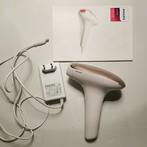 Fotoepilaator Philips Lumea (2 foto / 2)
