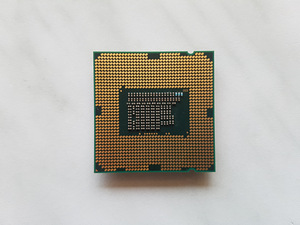 Intel Core i3 2100 3.10GHz LGA1155 SR05C (2 foto / 2)