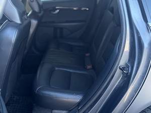 Volvo V70 2.4d 120kW (7 foto / 14)