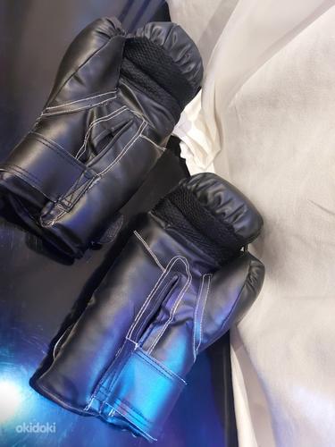 Боксерские перчатки Londsale, 16 унций (фото #3)
