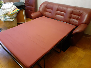Nahkdviivani komplekt diivanvoodi + 2 tugitooli (5 foto / 5)