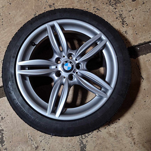 M/V BMW Style 351 Originaal 5x120 245/40R19 M+S (2 foto / 3)