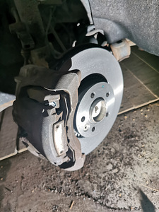Kodu Auto Hooldus (5 foto / 8)