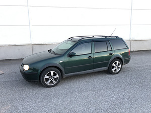 Müüa/Vahetada Volkswagen Golf 4 Variant 1.9 85kw (3 foto / 8)