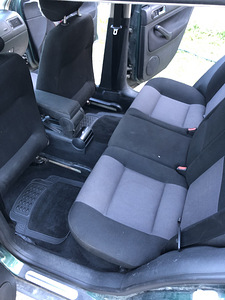 Müüa/Vahetada Volkswagen Golf 4 Variant 1.9 85kw (8 foto / 8)