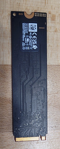512ggb SSD NVMe Gen4 Mikron 2400 (2 foto / 3)